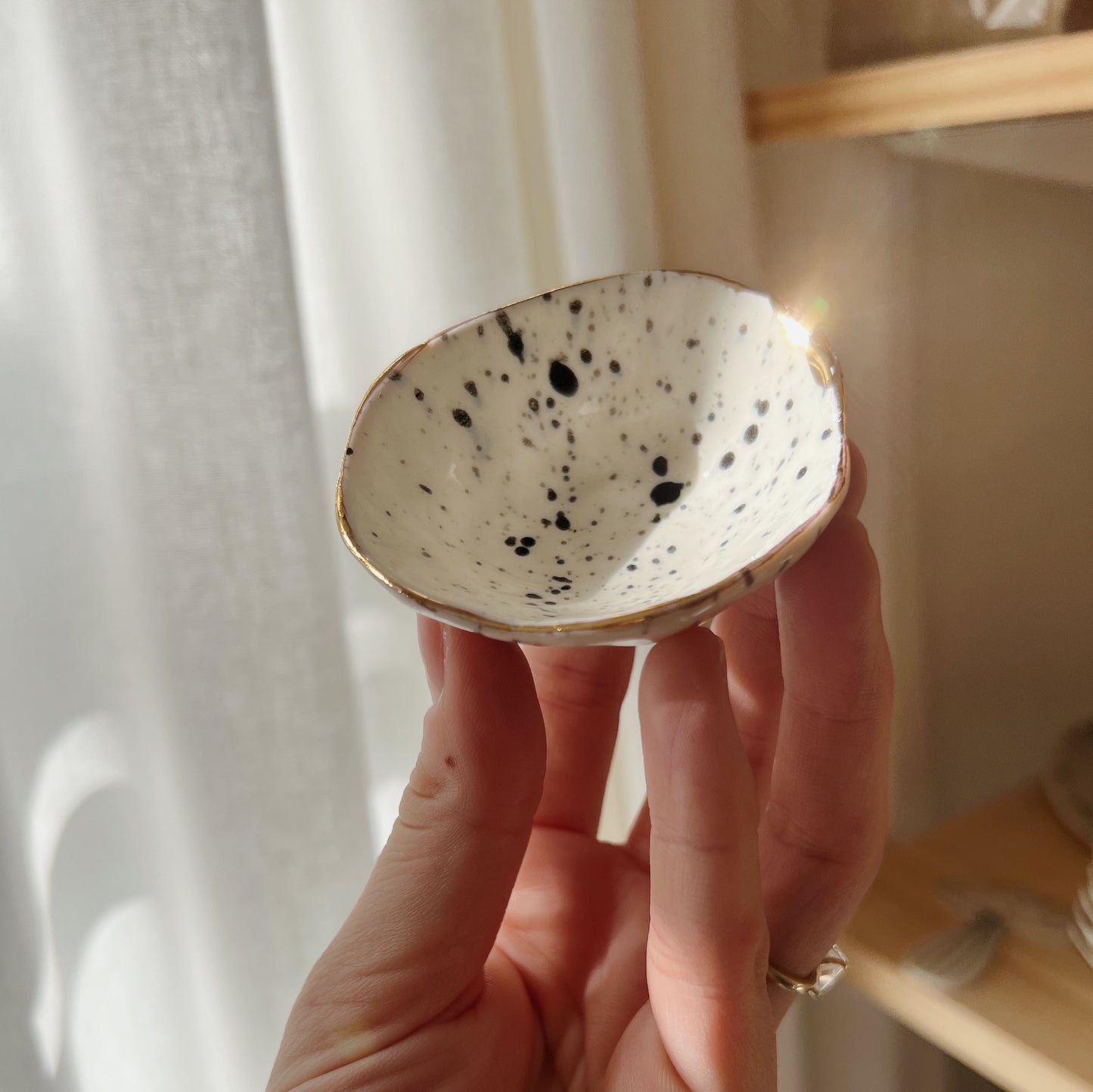 Speckle Pinch pot